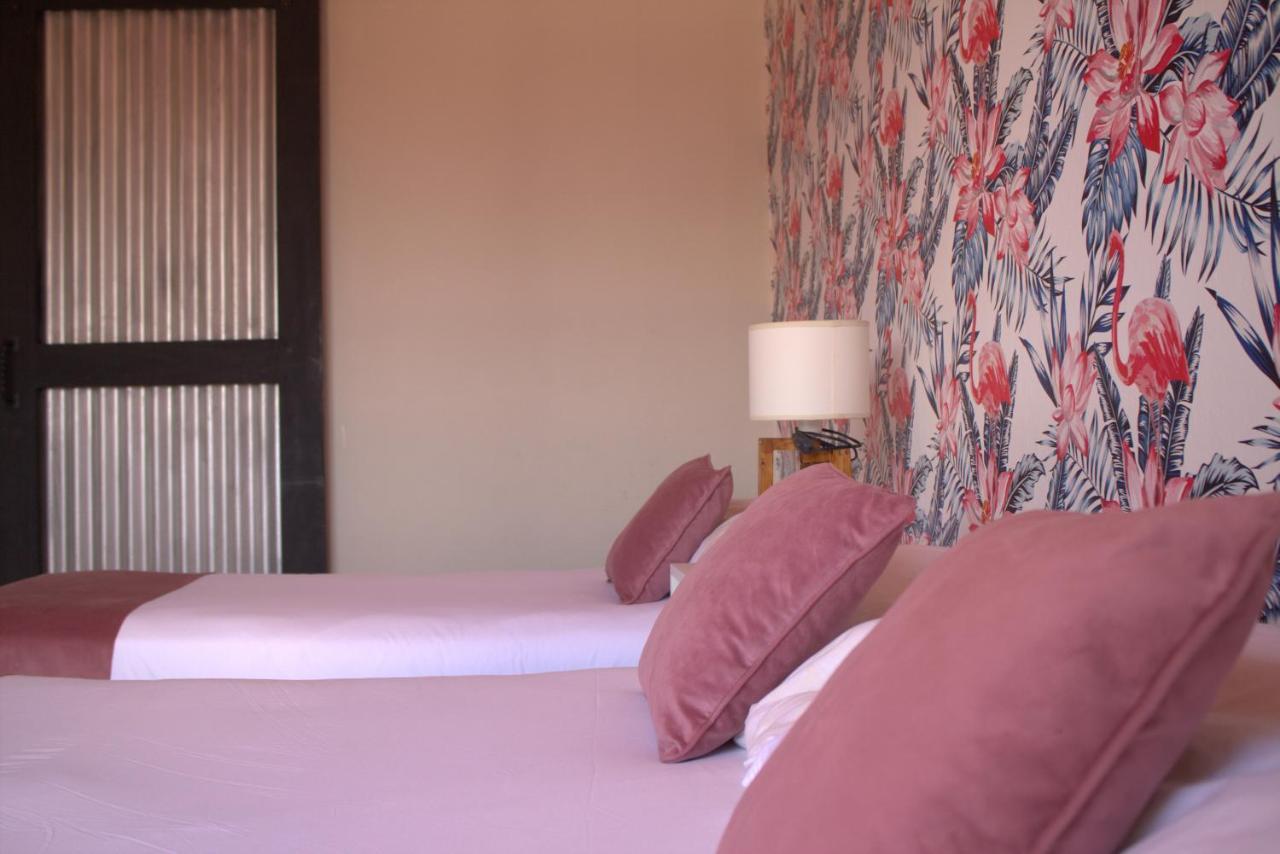 City Hotel Posadas Eksteriør bilde