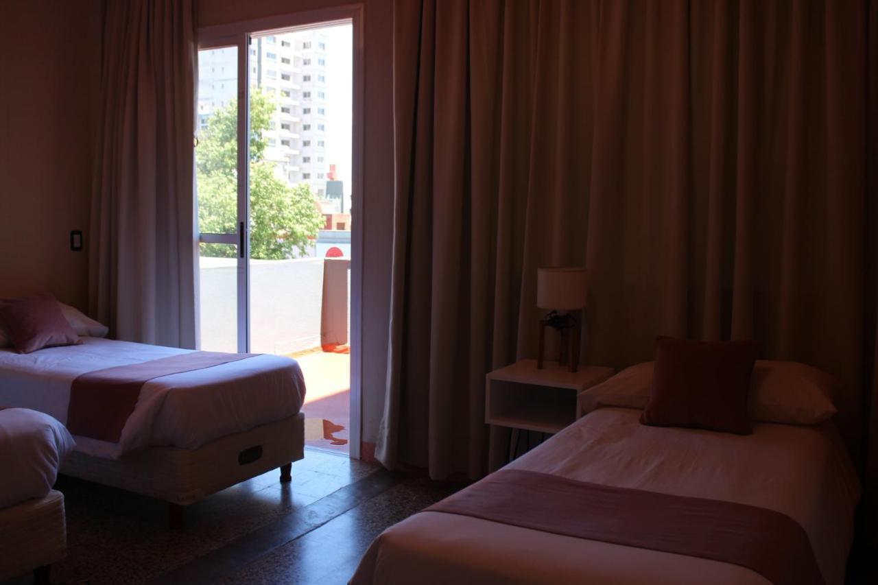 City Hotel Posadas Eksteriør bilde