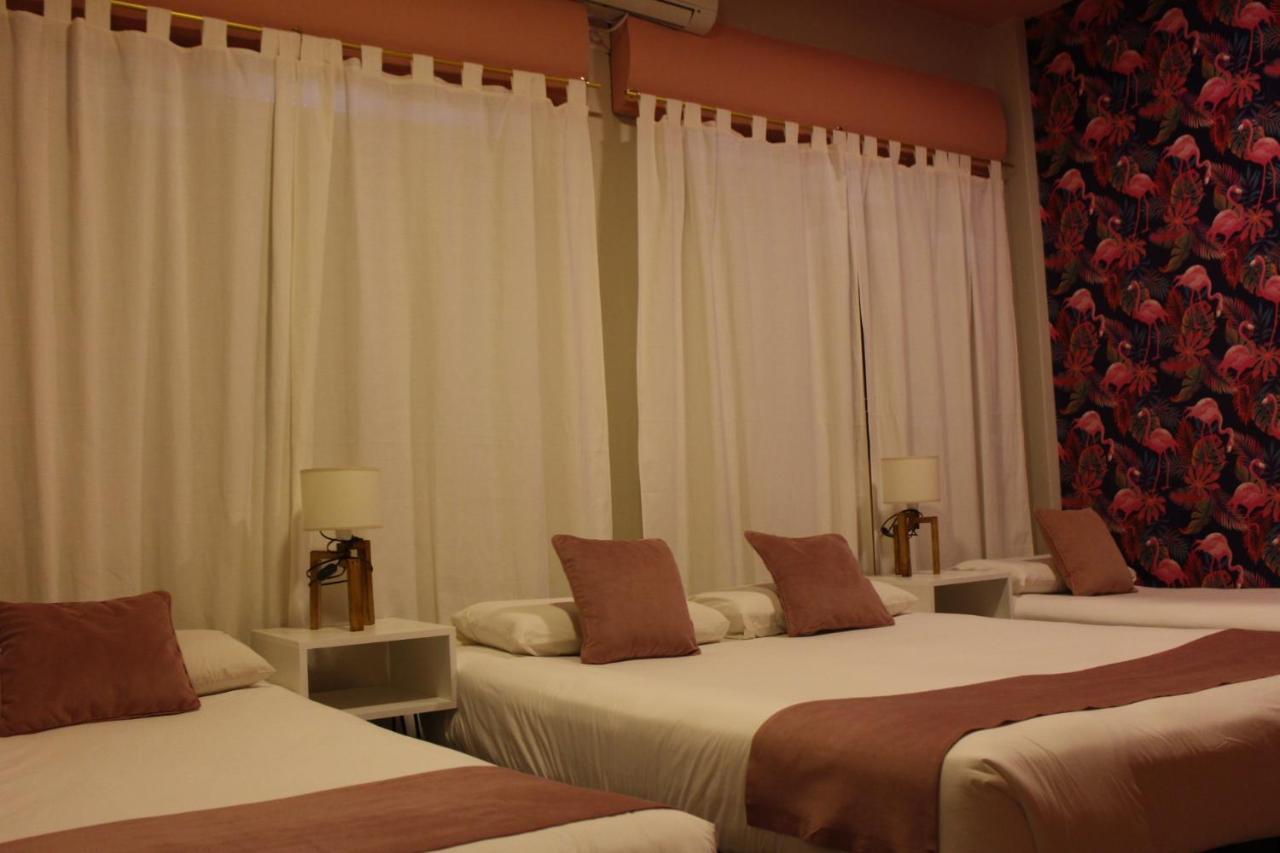City Hotel Posadas Eksteriør bilde